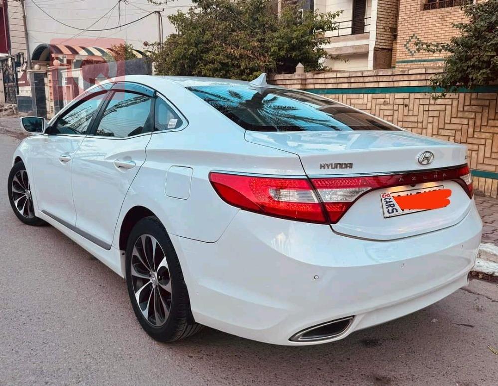 هيونداي أزيرا